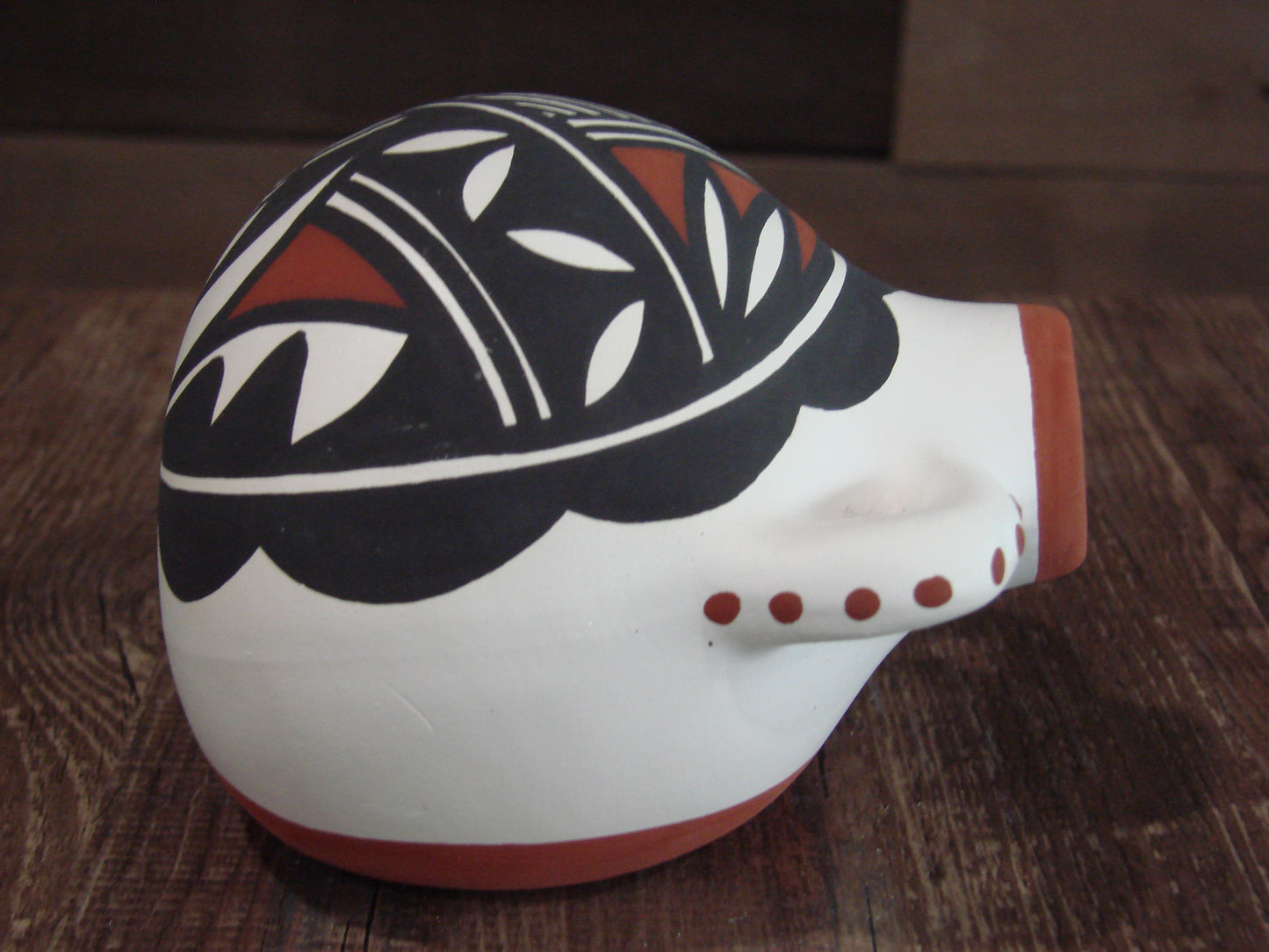 Native American Acoma Fine Line Hand Painted Pottery - Aragon