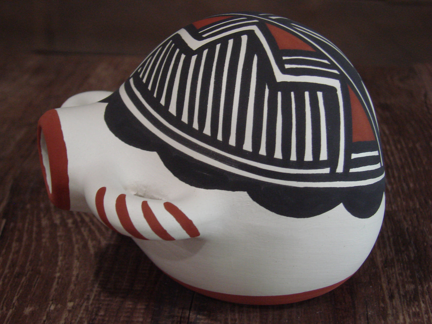 Native American Acoma Fine Line Hand Painted Pottery - Aragon