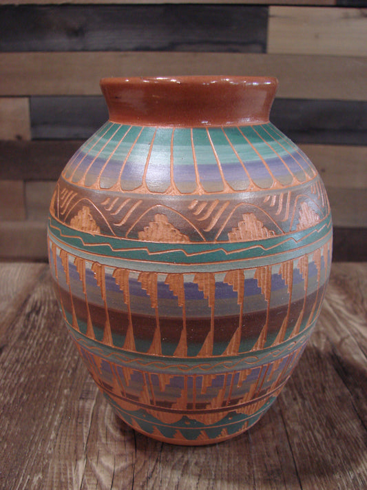 Native American Hand Etched & Hand Painted Pottery - Gilmore