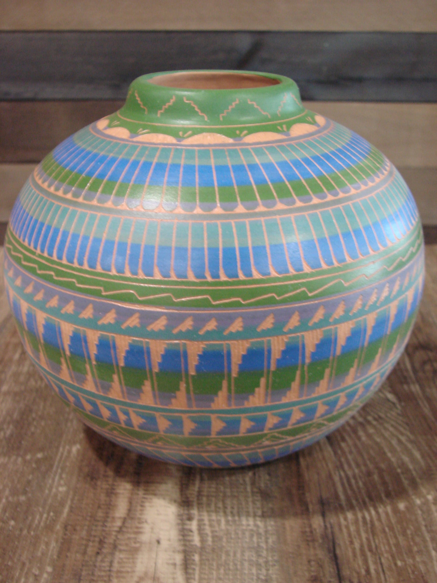Native American Hand Etched & Hand Painted Pottery - Gilmore