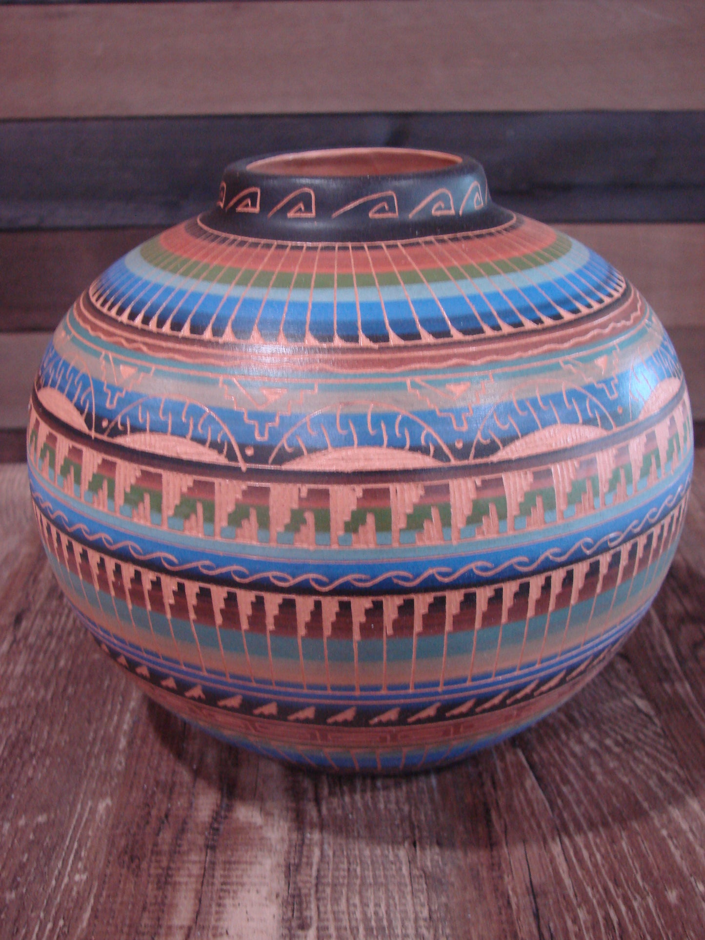 Native American Hand Etched & Hand Painted Pottery - Gilmore