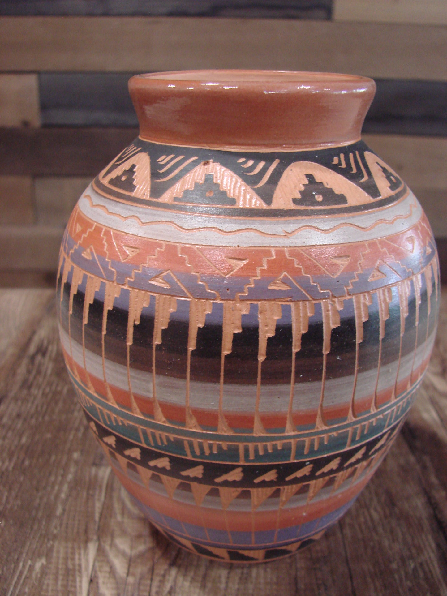 Native American Hand Etched & Hand Painted Pottery - Gilmore