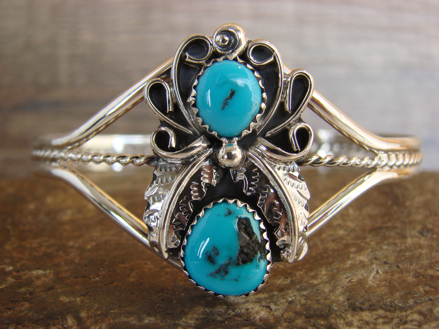 Native American Sterling Silver & Turquoise Feather Bracelet Signed Yazzie