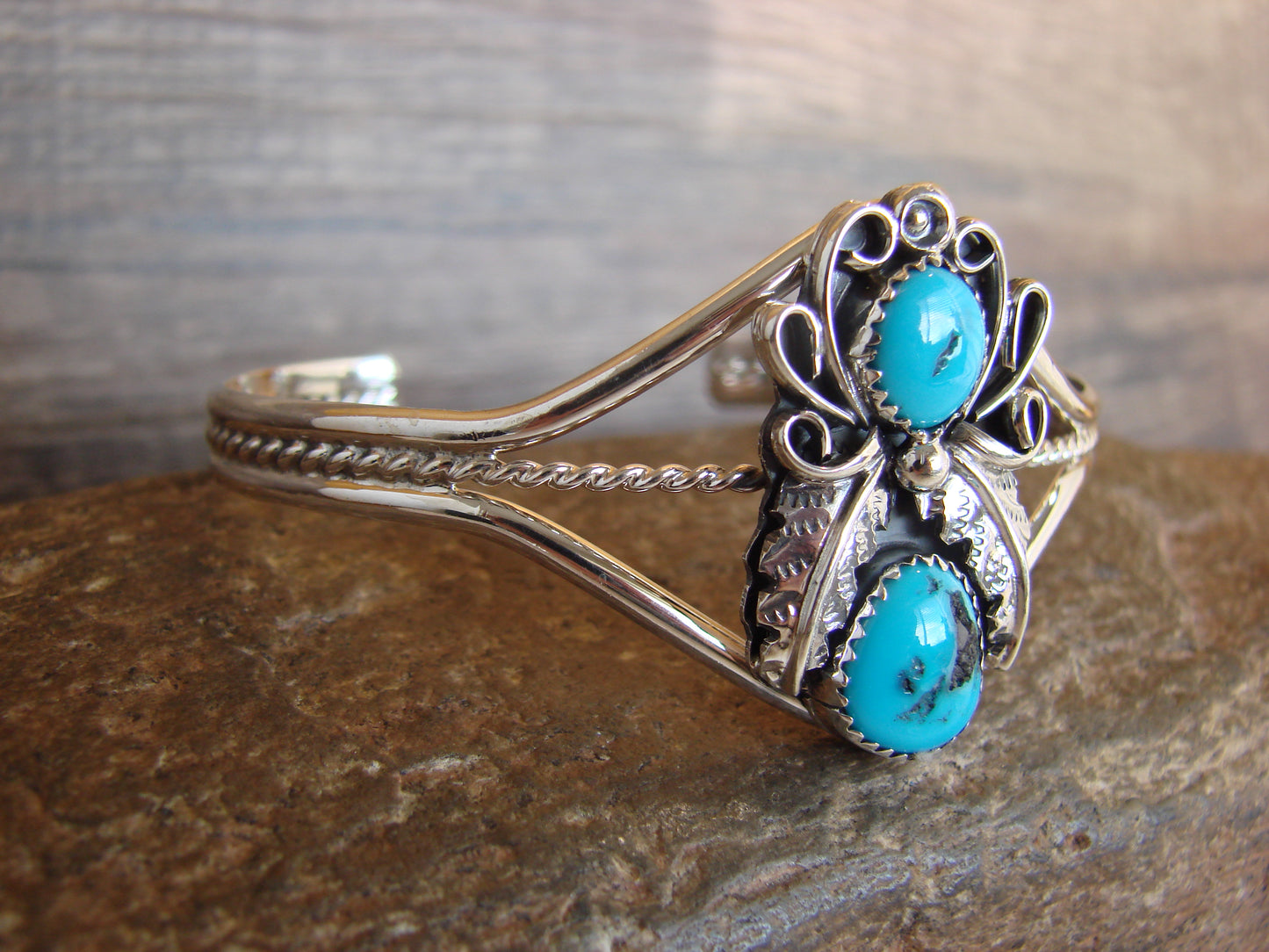 Native American Sterling Silver & Turquoise Feather Bracelet Signed Yazzie