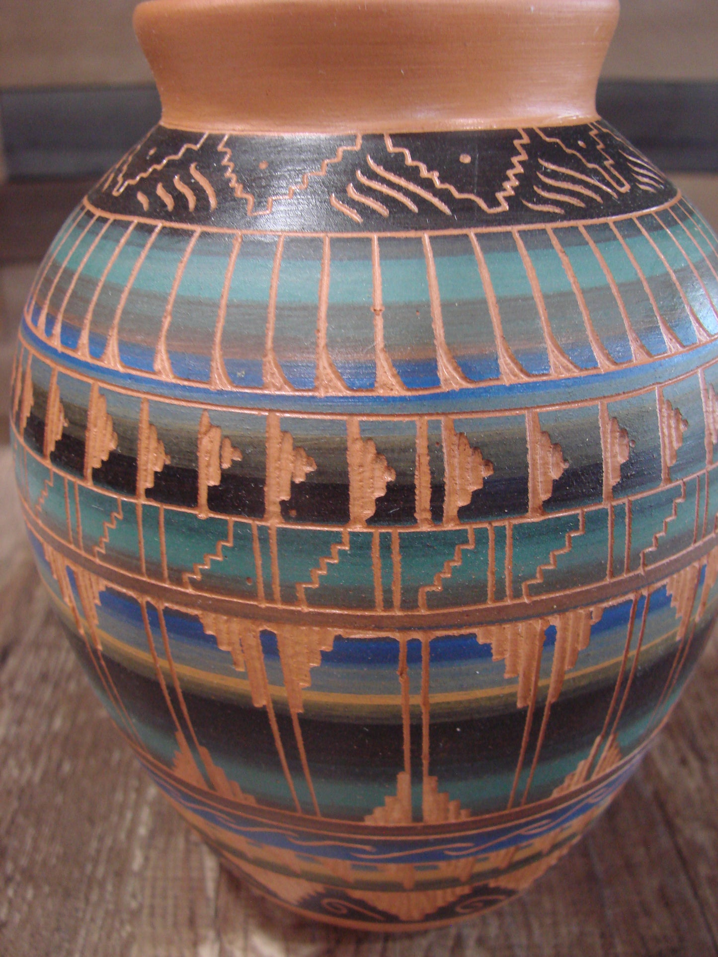Native American Hand Etched & Hand Painted Pottery - Gilmore