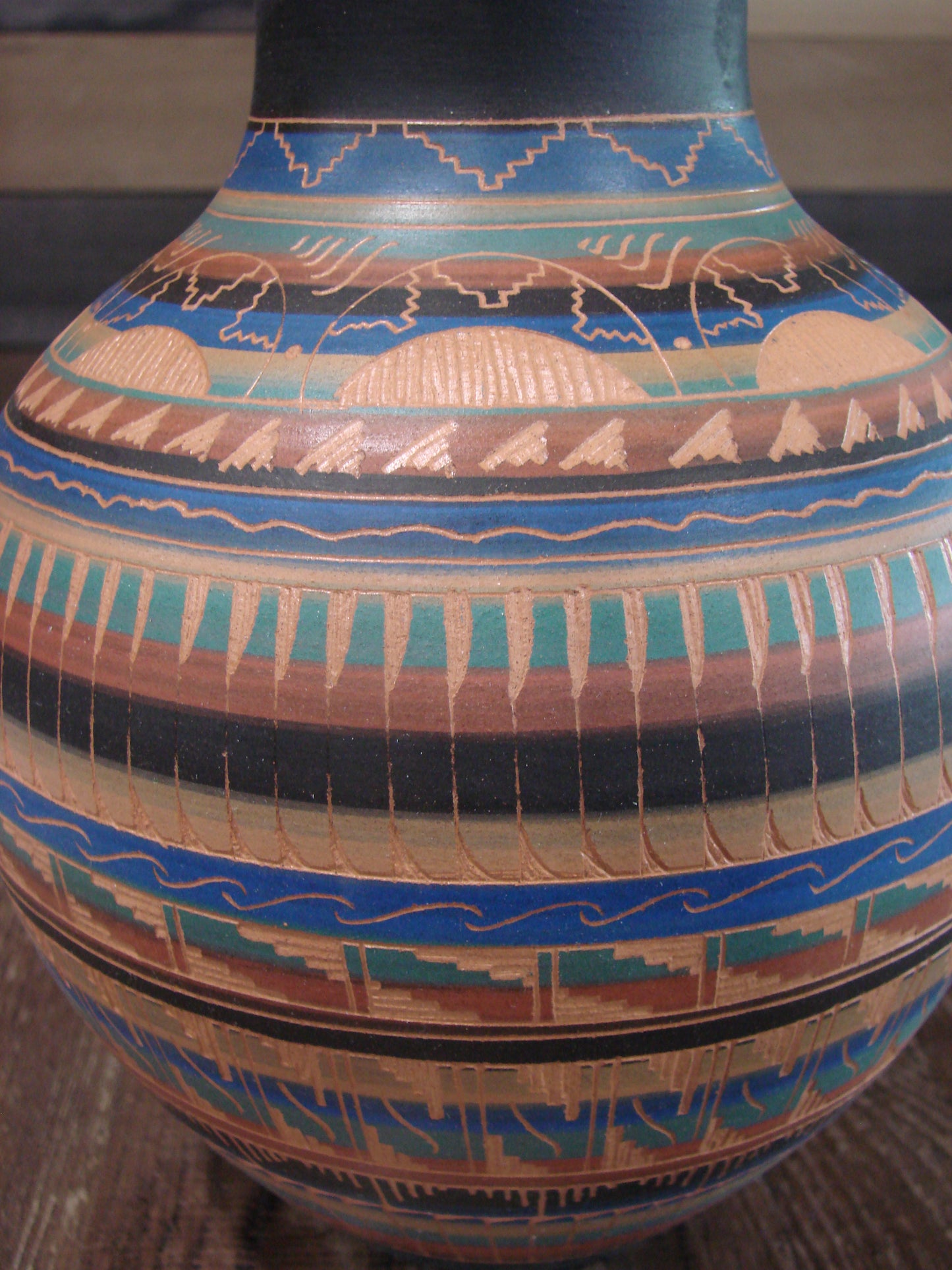Native American Hand Etched & Hand Painted Pottery - Gilmore