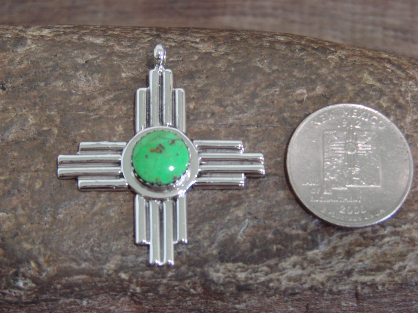 Native American Sterling Silver & Gaspeite Zia Symbol Pendant - Yazzie