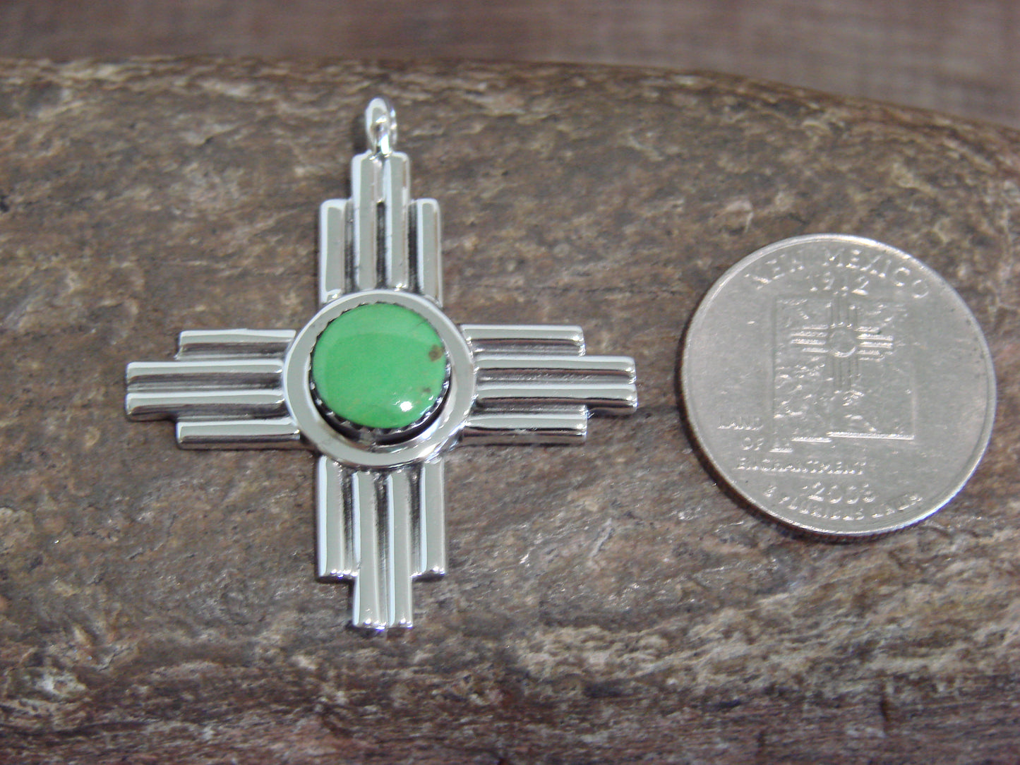 Native American Sterling Silver & Gaspeite Zia Symbol Pendant - Yazzie