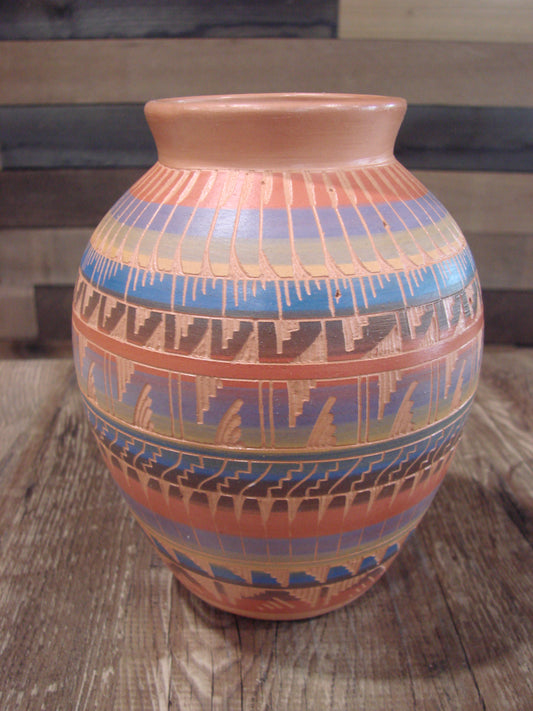 Native American Hand Etched & Hand Painted Pottery - Gilmore
