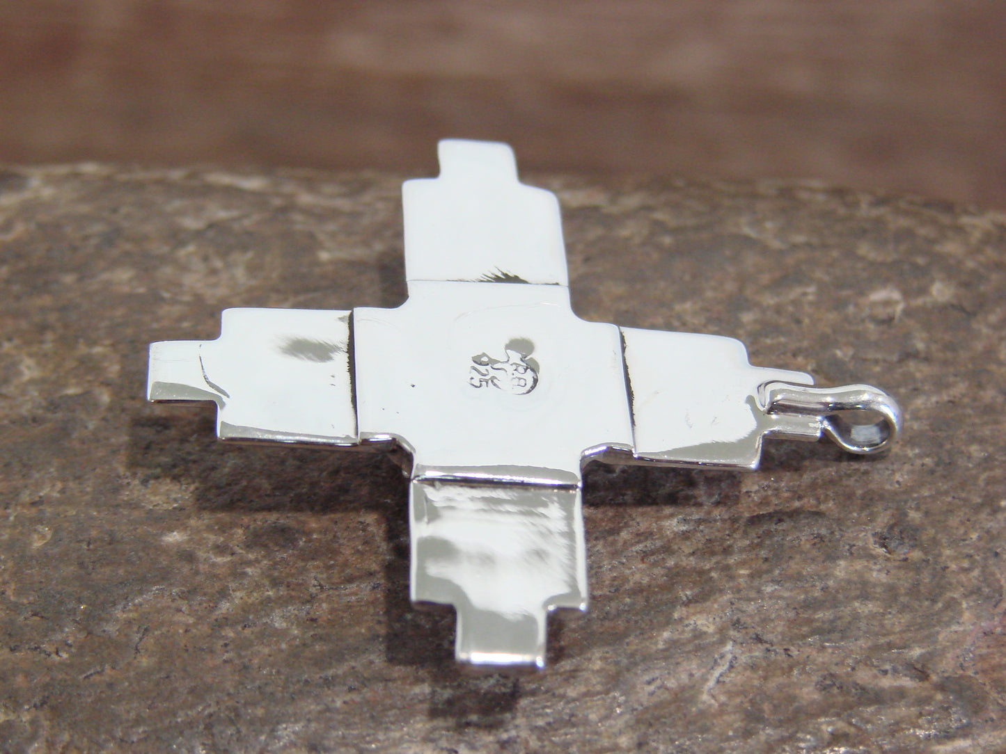 Native American Sterling Silver & Gaspeite Zia Symbol Pendant - Yazzie