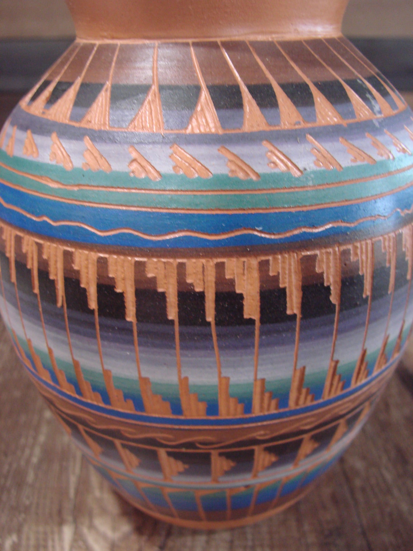 Native American Hand Etched & Hand Painted Pottery - Gilmore