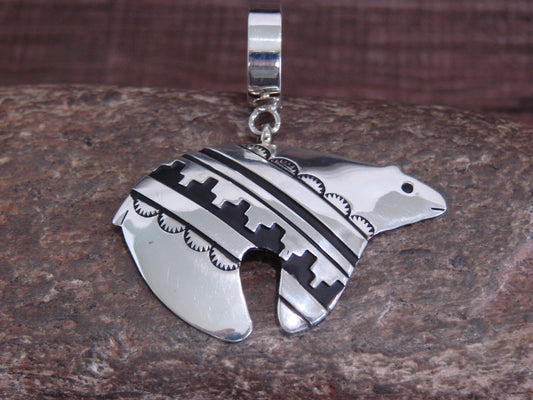 Native American Sterling Silver Bear Pendant Signed Singer