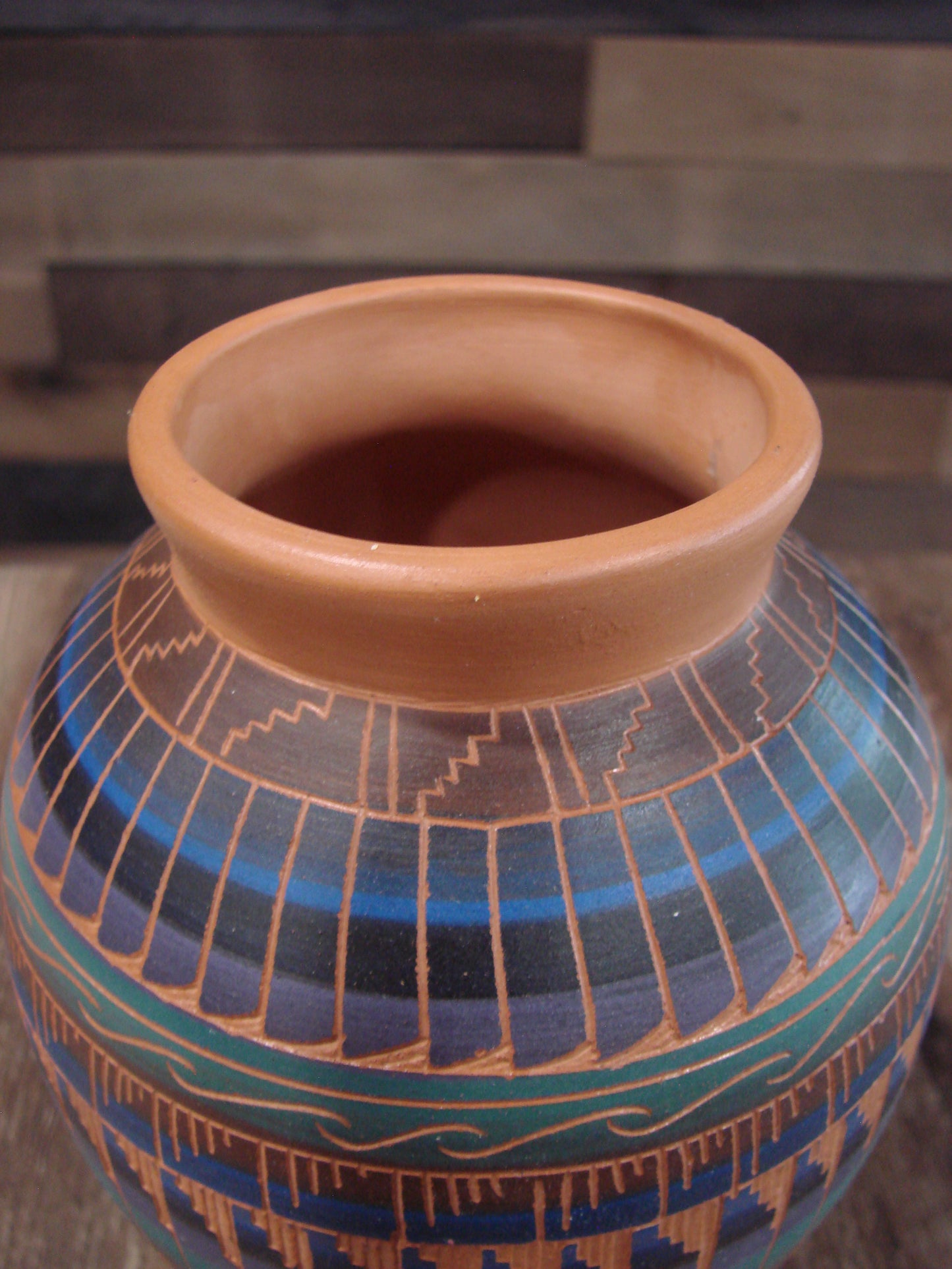 Native American Hand Etched & Hand Painted Pottery - Gilmore
