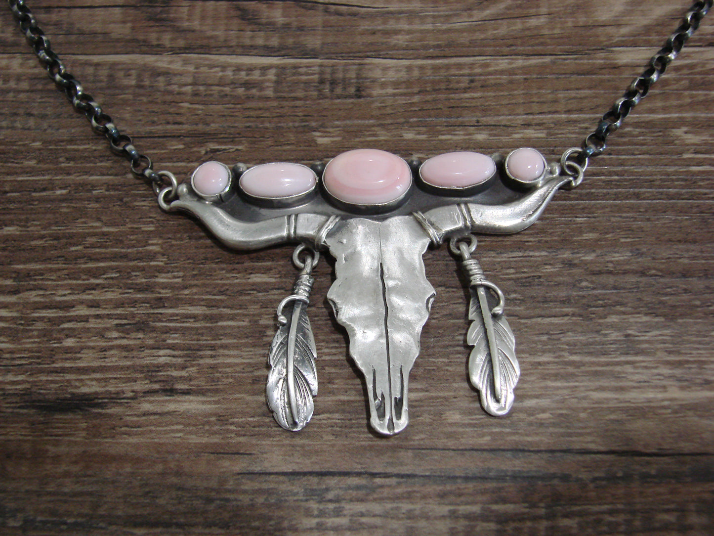 Native American Sterling Silver & Pink Conch Shell Long Horn Necklace Signed Sam