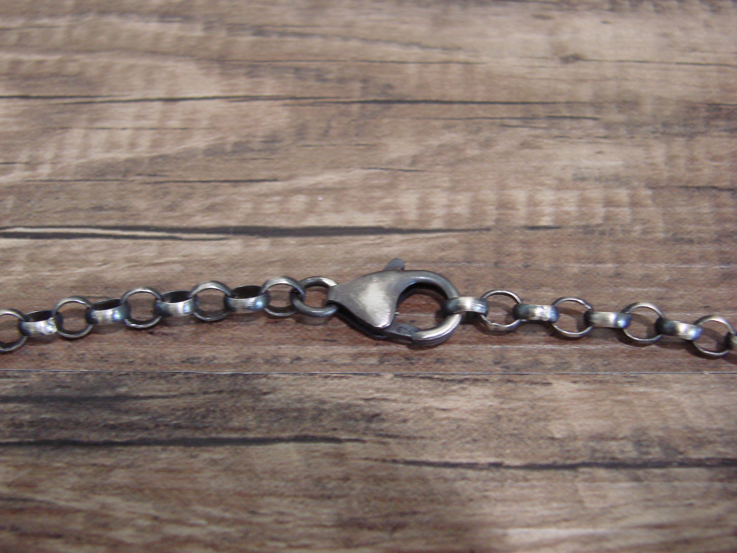 Native American Sterling Silver & Pink Conch Shell Long Horn Necklace Signed Sam