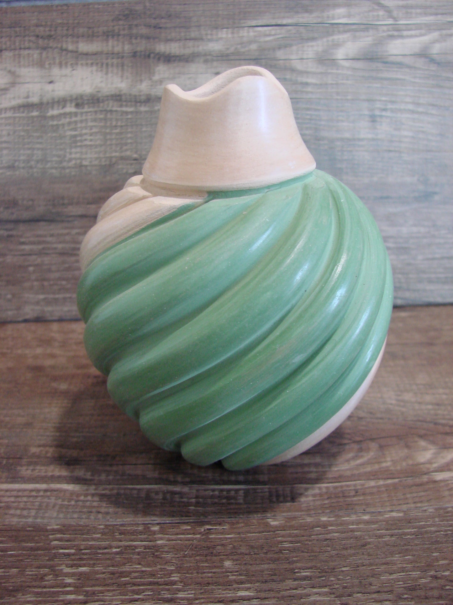 Native American Jemez Clay Hand Coiled Pottery Signed Yepa