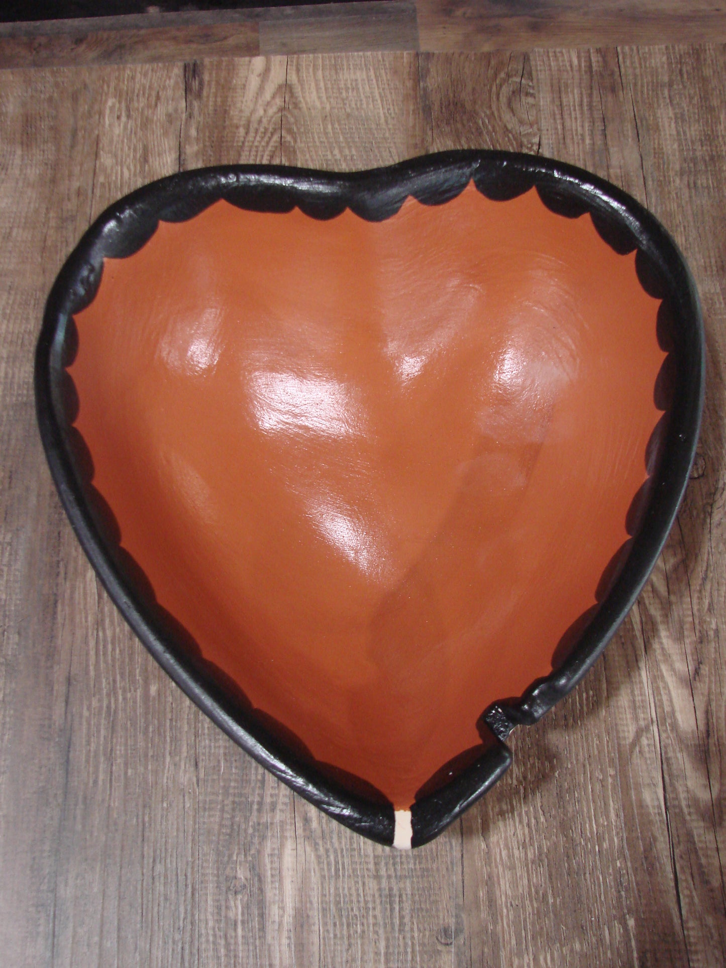 Native American Santo Domingo Kewa Heart Handmade Clay Pottery by R & B