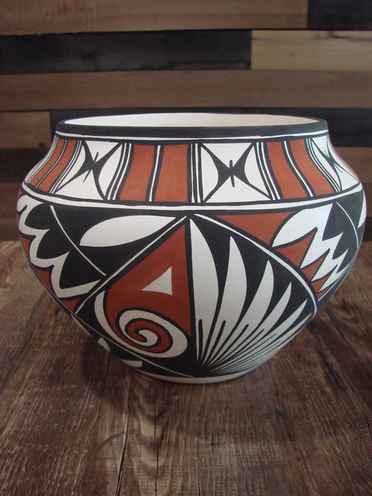 Native American Fine Line Acoma Hand Painted Pottery by L. Joe
