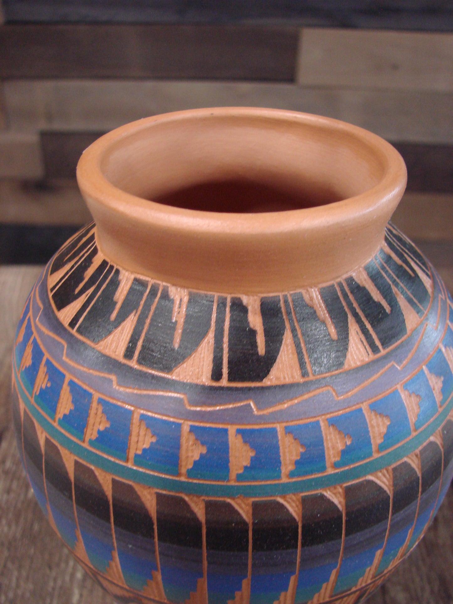 Native American Hand Etched & Hand Painted Pottery - Gilmore