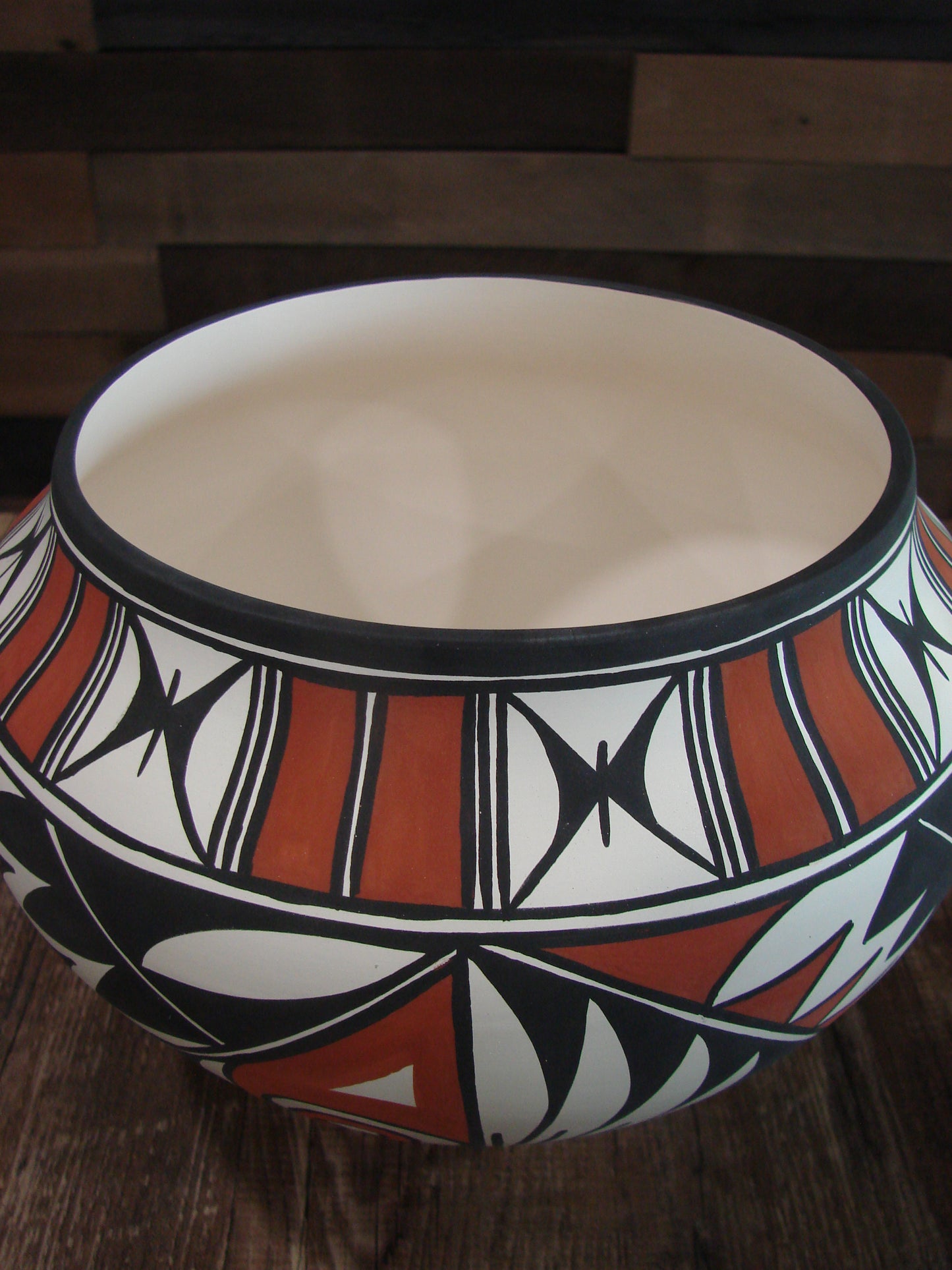 Native American Fine Line Acoma Hand Painted Pottery by L. Joe