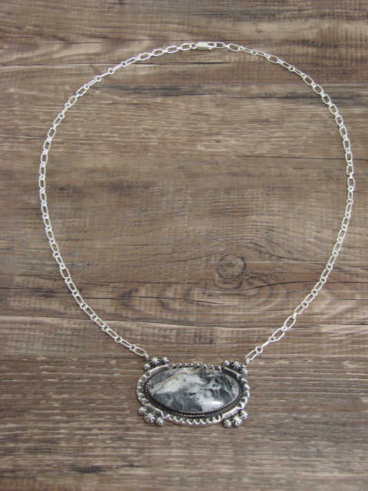 Native American 20" Sterling Silver & White Buffalo Turquoise Necklace by Belin