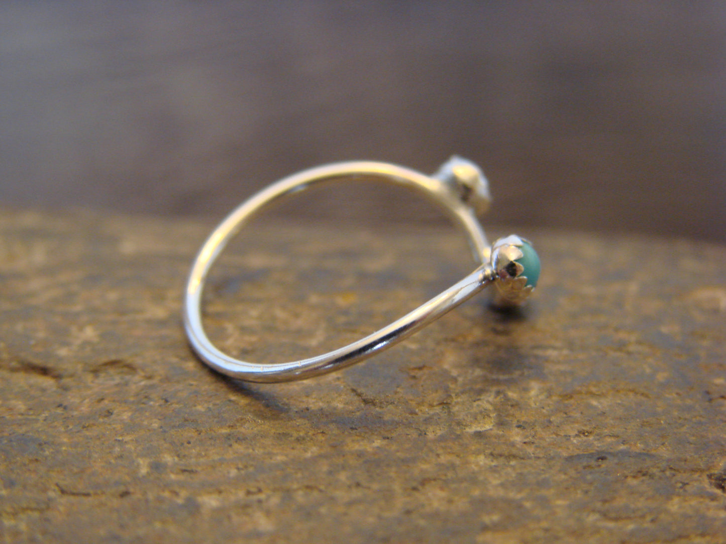 Native American Indian Sterling Silver & Turquoise V Ring by Yazzie - Size 5
