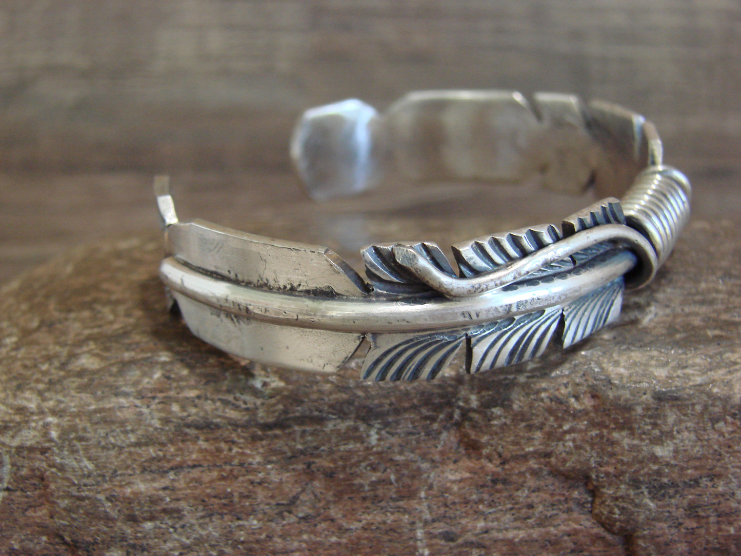 Native American Sterling Silver 1/2" Feather Bracelet Cuff Signed M. Thomas Jr.