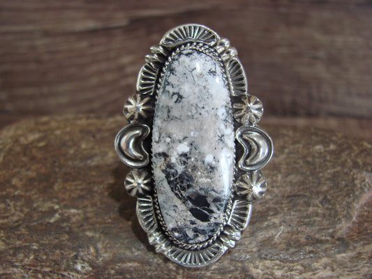 Native American Sterling Silver & White Buffalo Turquoise Ring - Delgarito- Size 7