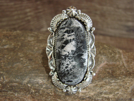 Native American Sterling Silver & White Buffalo Turquoise Ring - Delgarito- Size 6