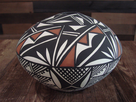 Native American Acoma Fine Line Hand Painted Pottery by Concho