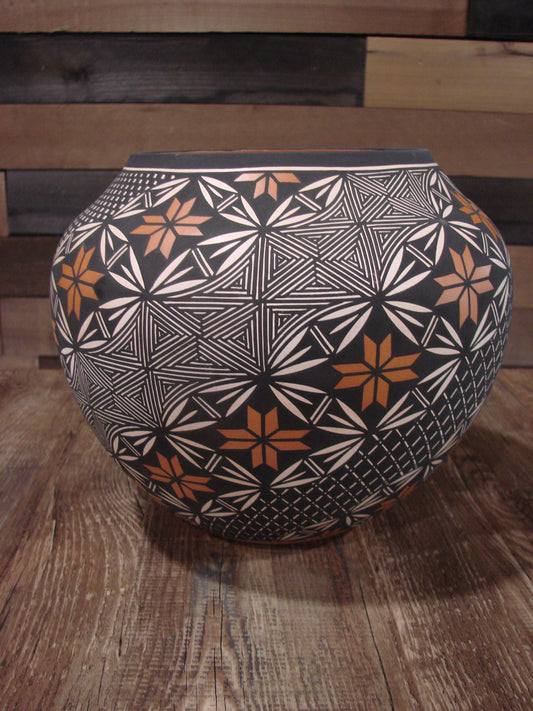 Native American Fine Line Hand Coiled Pottery by Terrance Chino Sr.