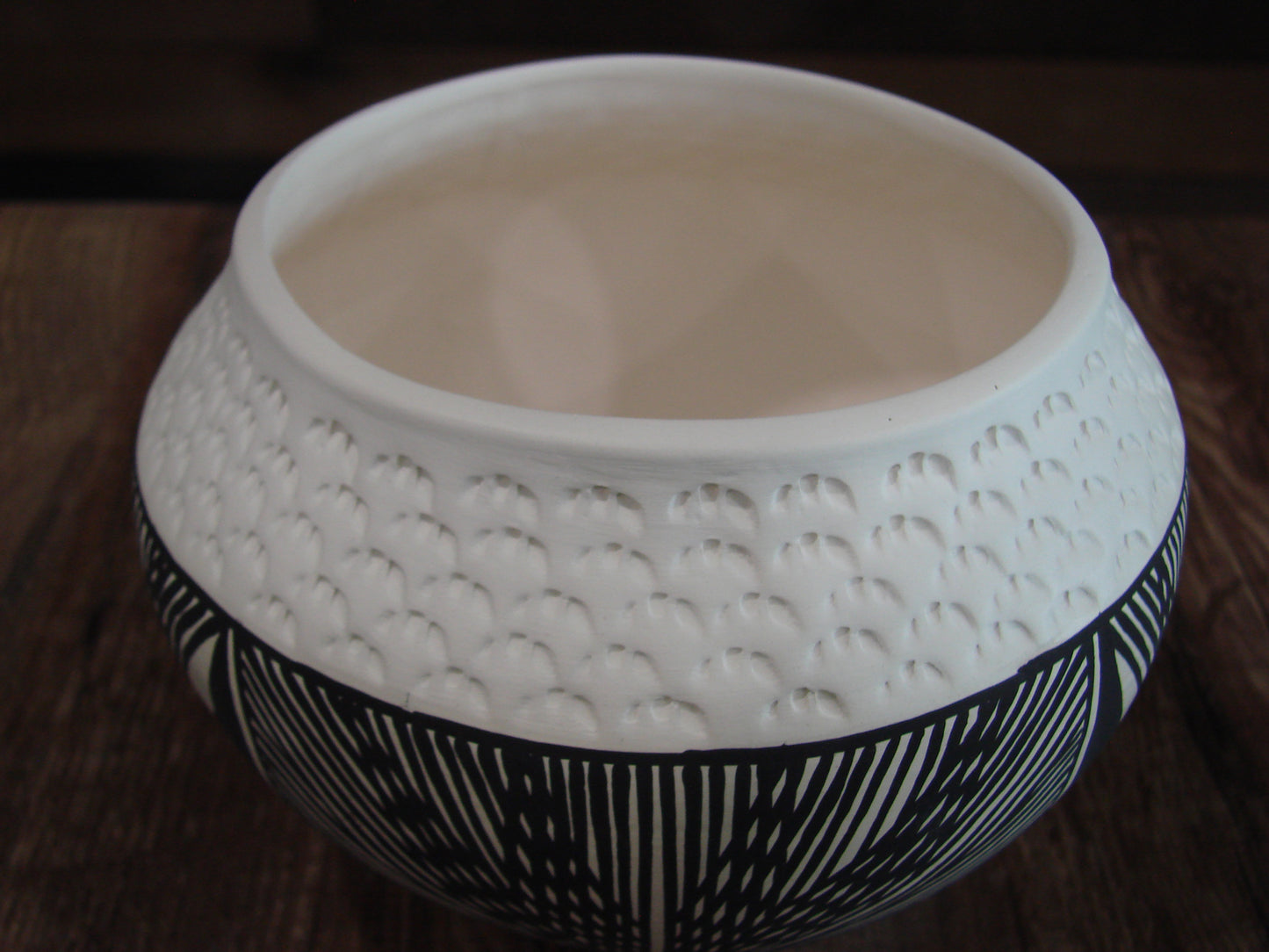 Native American Acoma Fine Line Hand Painted Pottery by B. Garcia