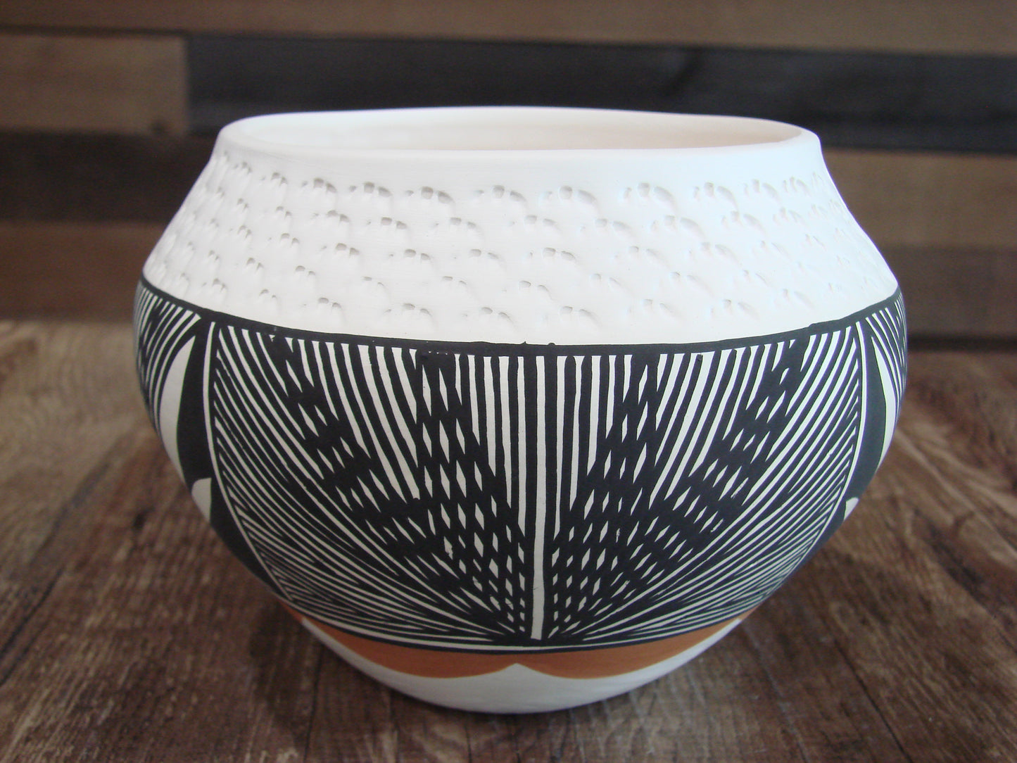 Native American Acoma Fine Line Hand Painted Pottery by B. Garcia