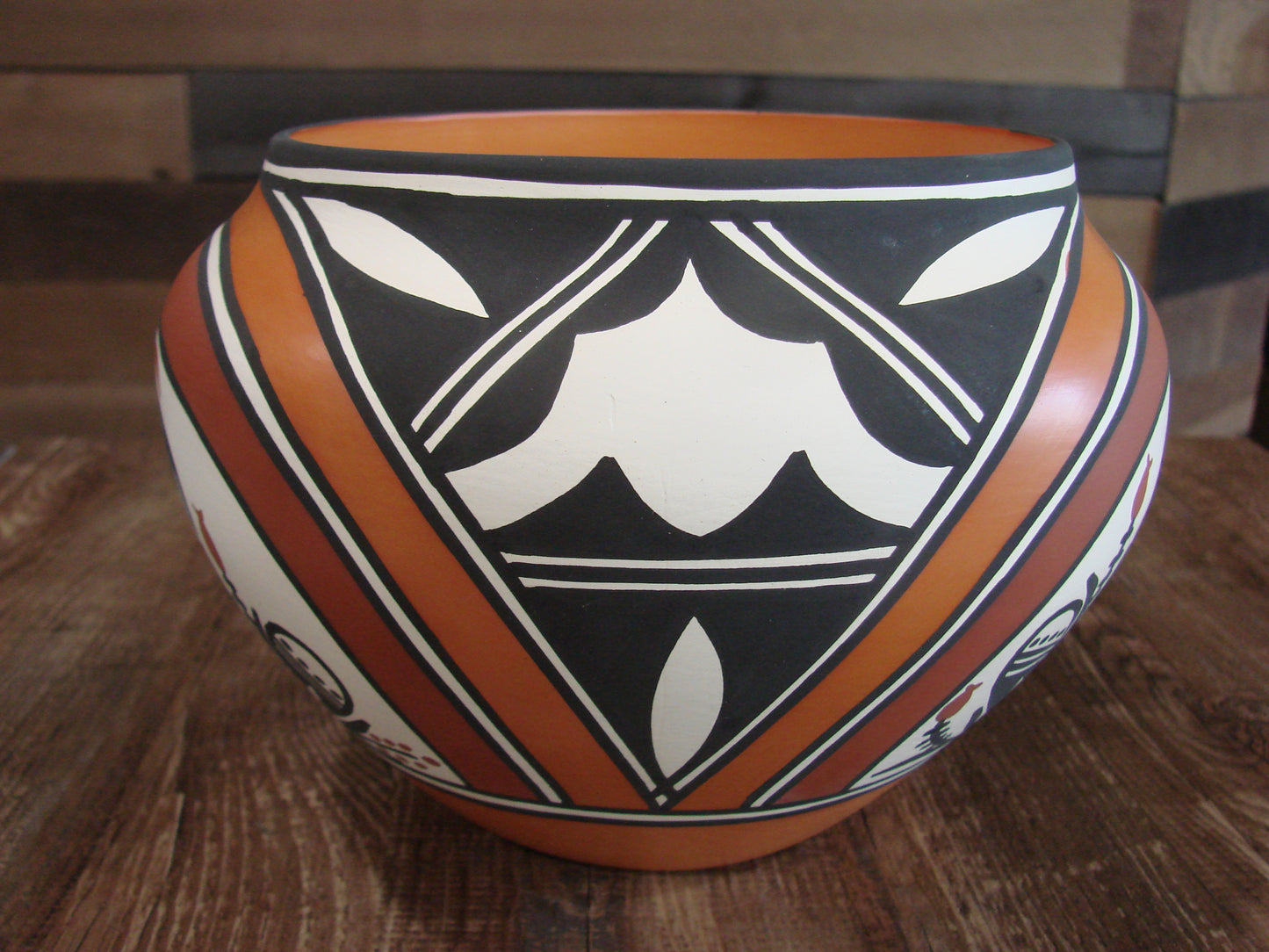 Native American Fine Line Hand Painted Pottery by L. Joe