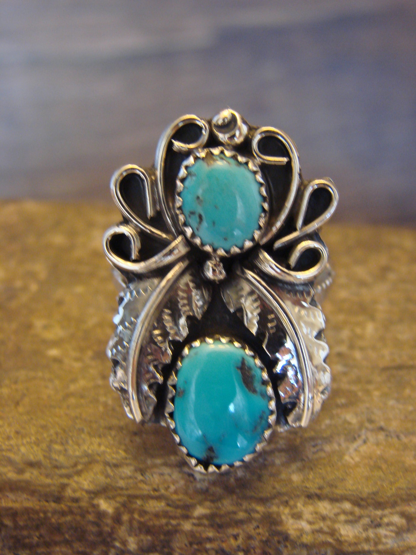 Native American Sterling Silver & Turquoise Ring Signed Yazzie - Size 9
