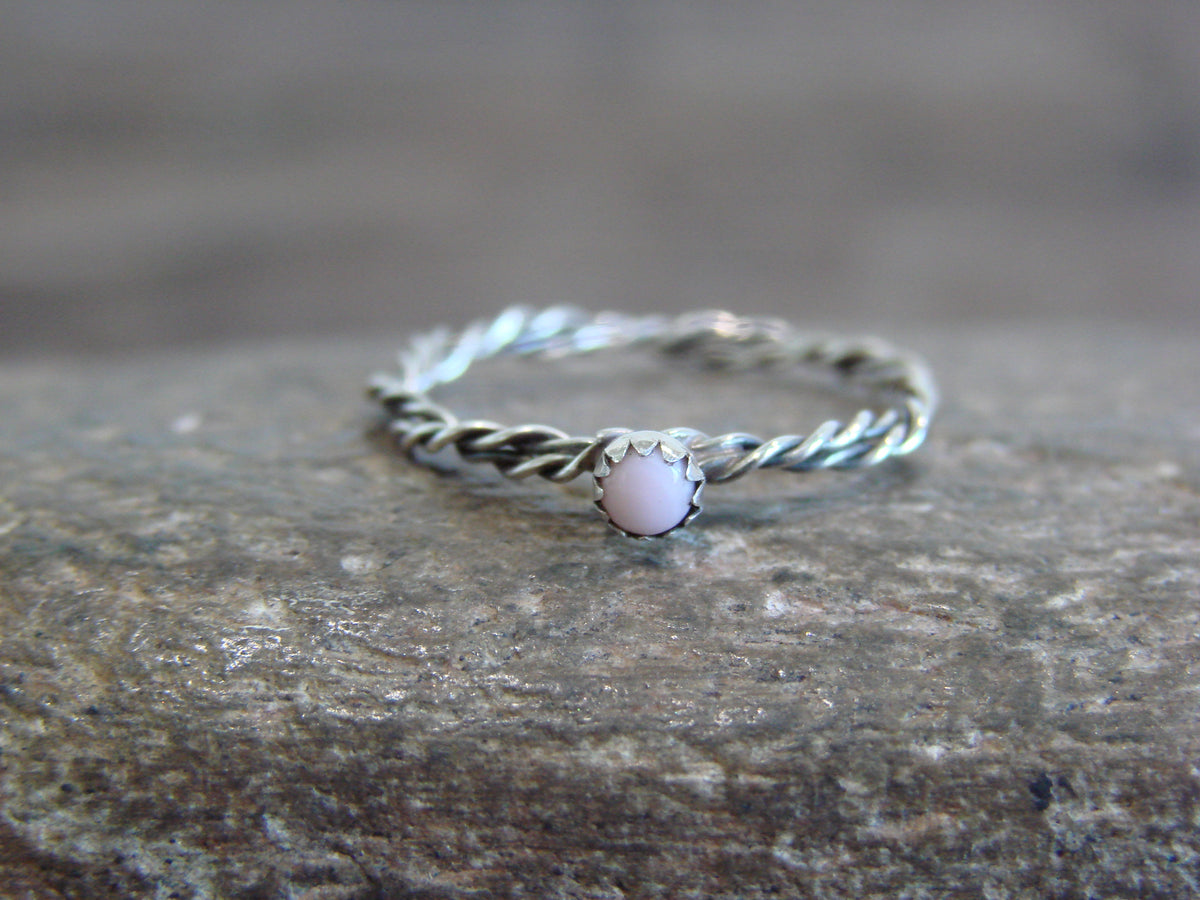 Native American Sterling Silver Pink Shell Ring Size 7 - Bitsie