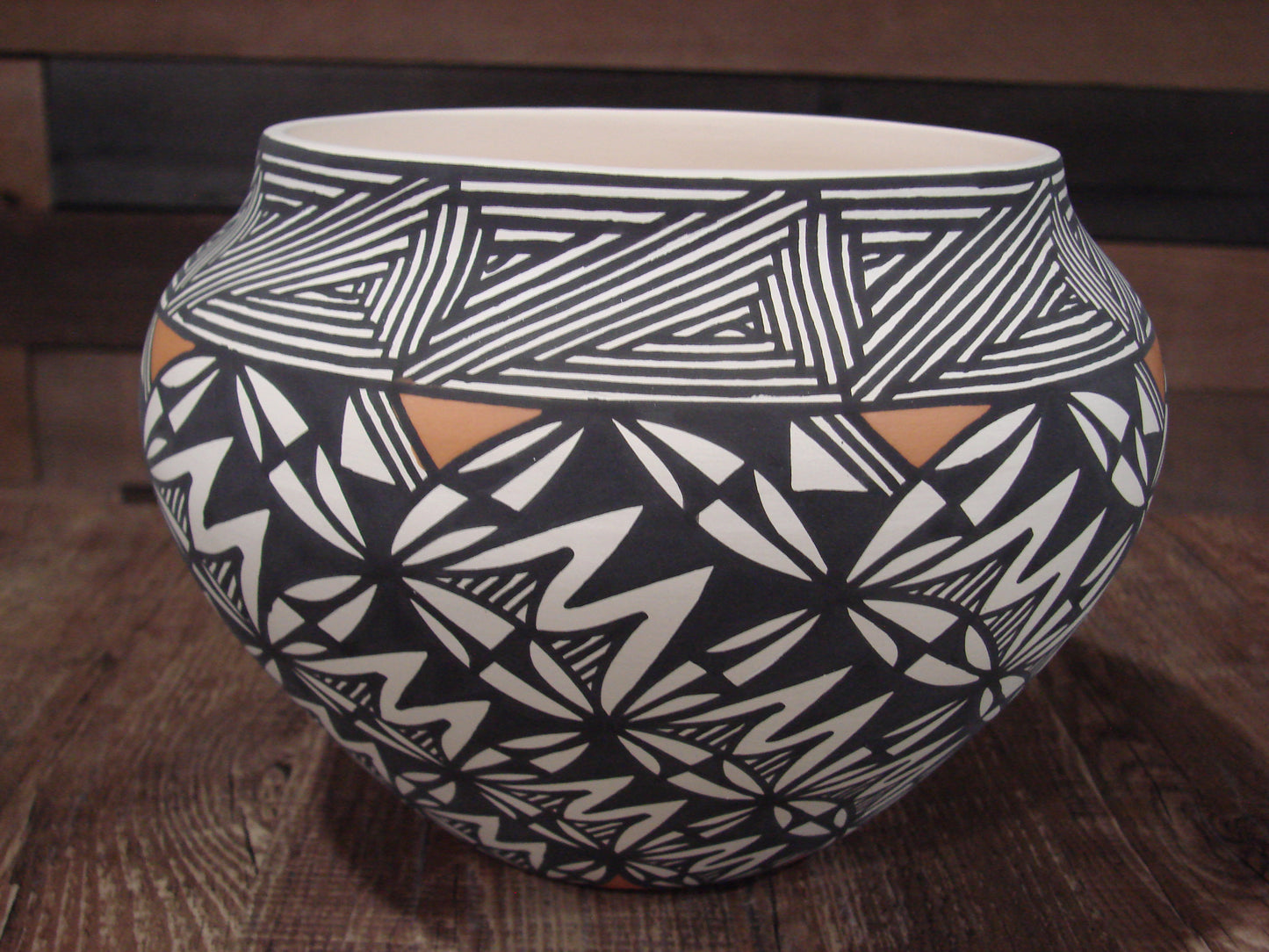 Native American Fine Line Laguna Hand Painted Pottery by DW