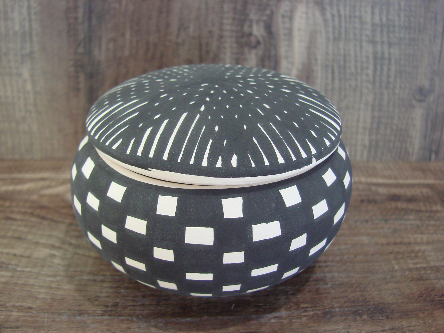 Native American Hand Painted Acoma Jewelry trinket Pottery by Concho