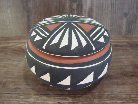 Native American Hand Painted Acoma Jewelry trinket Pottery by Concho