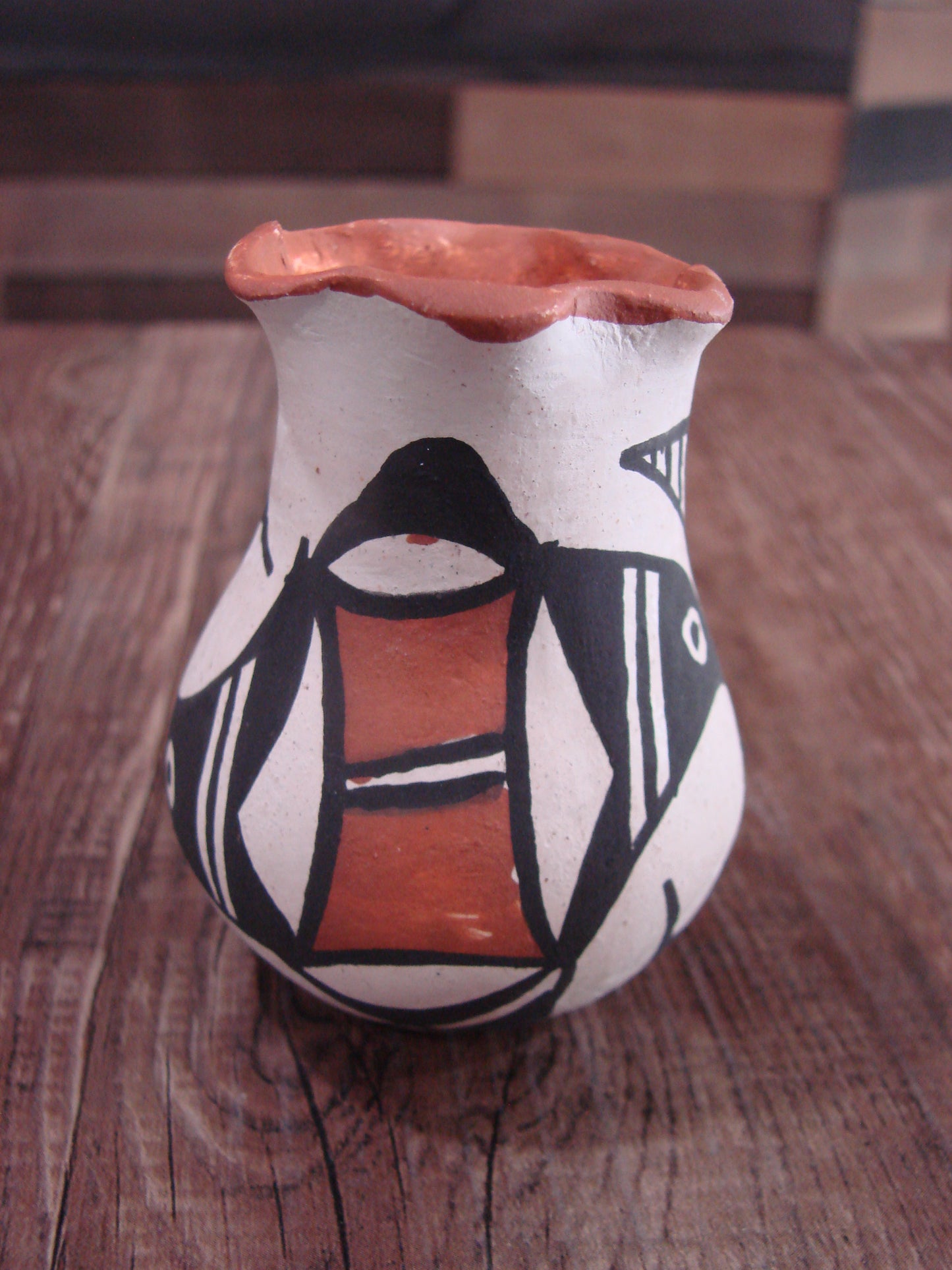 Small Native American Acoma Hand Made Clay Pottery by Leno