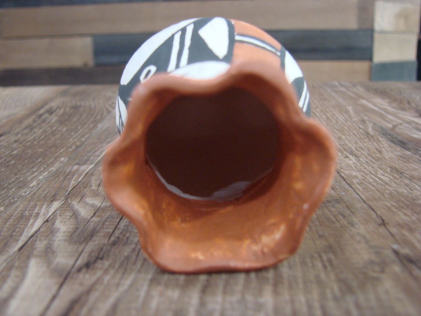 Small Native American Acoma Hand Made Clay Pottery by Leno