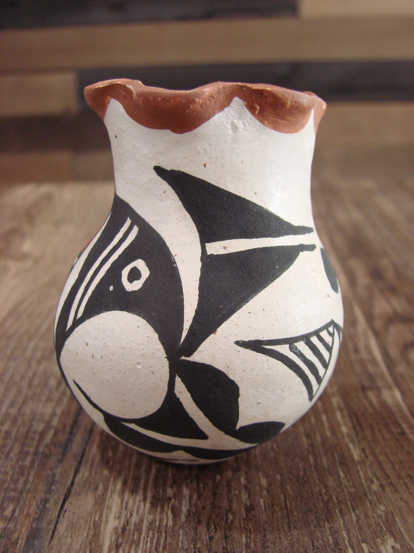 Small Native American Acoma Hand Made Clay Pottery by Leno