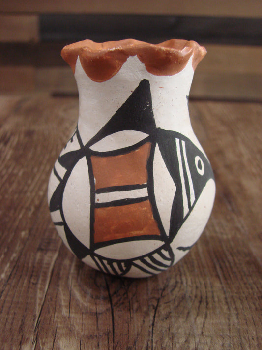 Small Native American Acoma Hand Made Clay Pottery by Leno