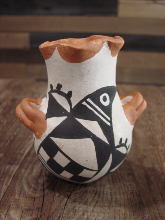 Small Native American Acoma Hand Made Clay Pottery by Leno