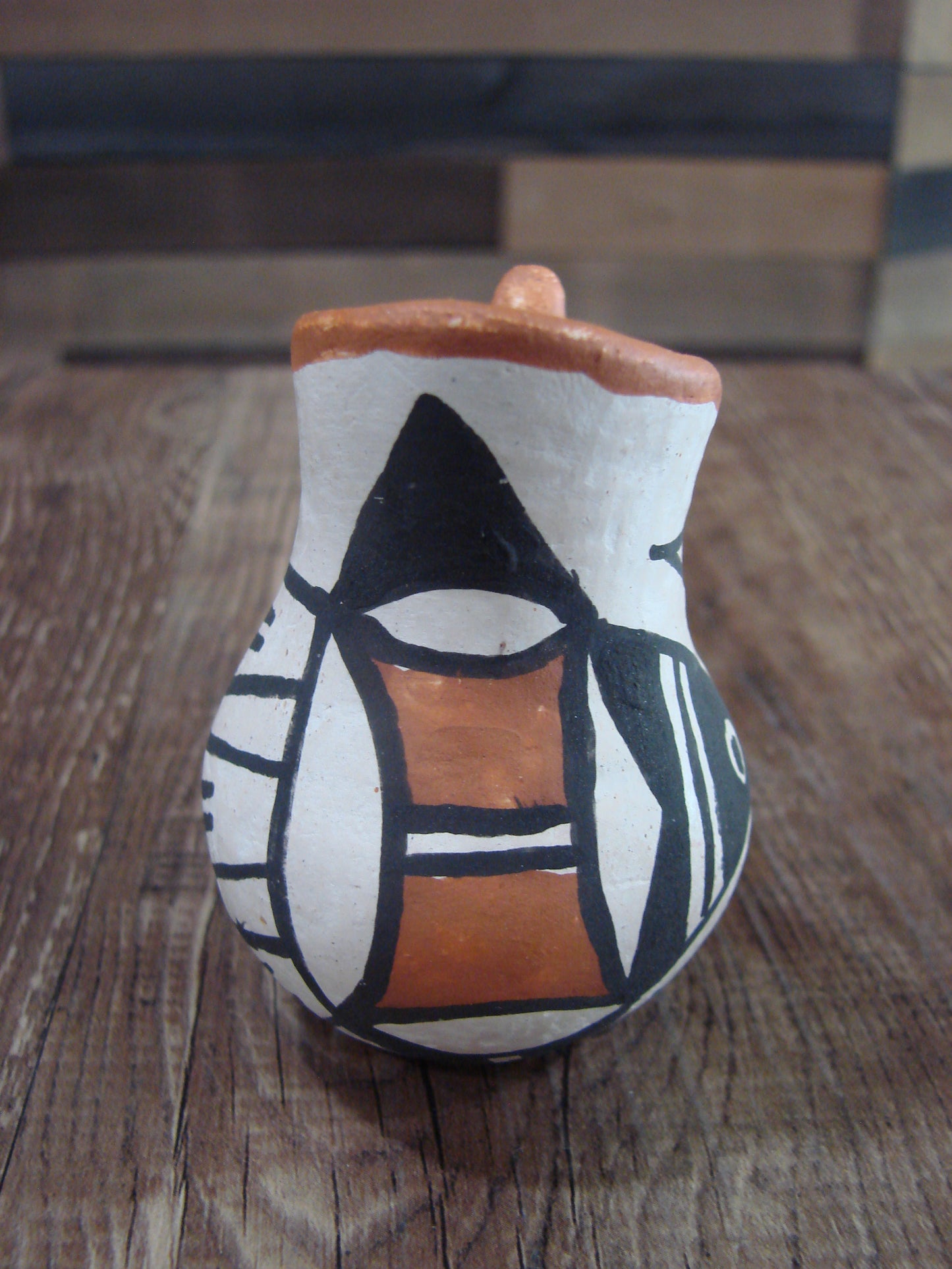 Small Native American Acoma Hand Made Clay Pottery by Leno