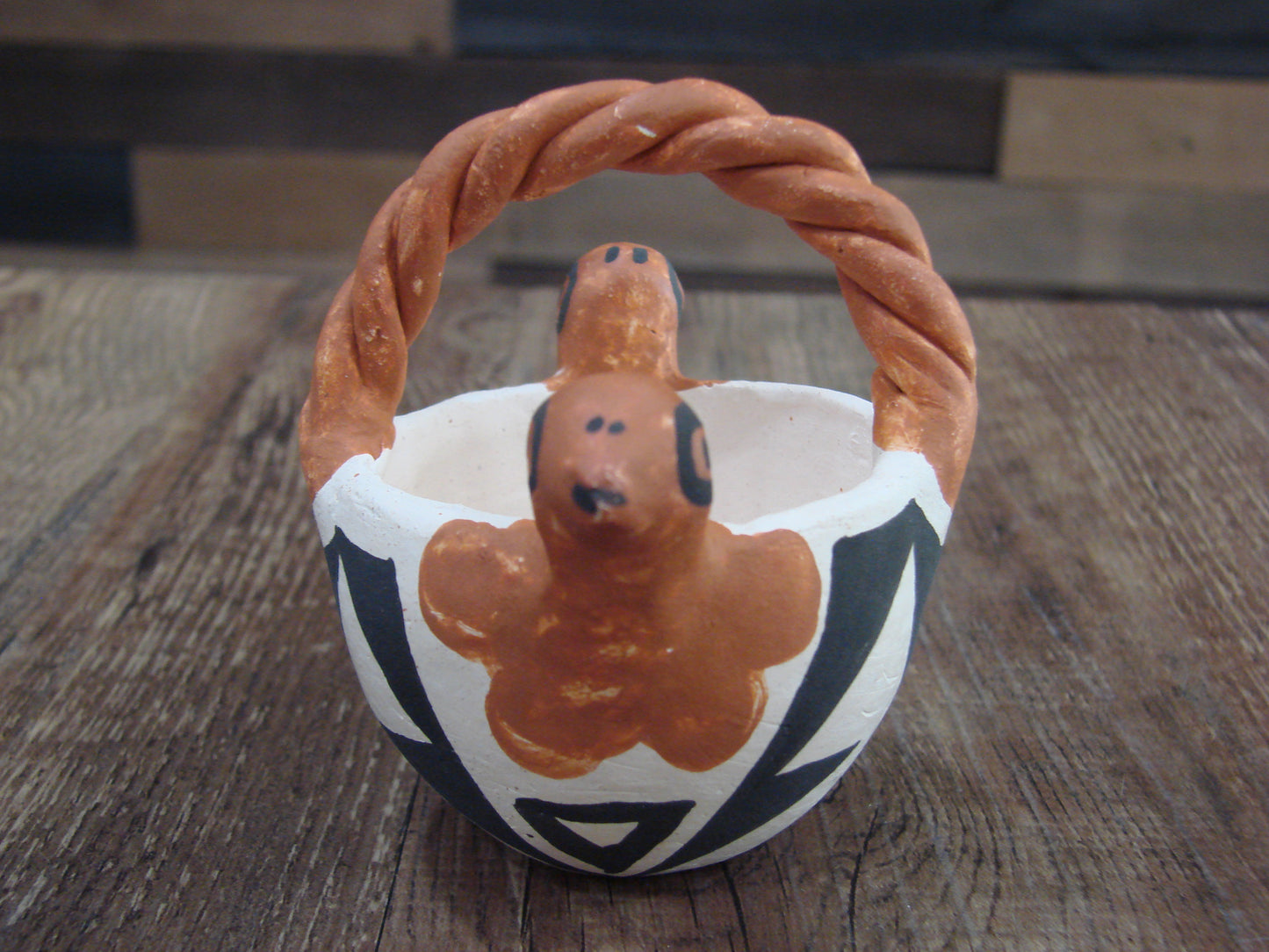 Small Native American Acoma Hand Made Clay Pottery by Leno