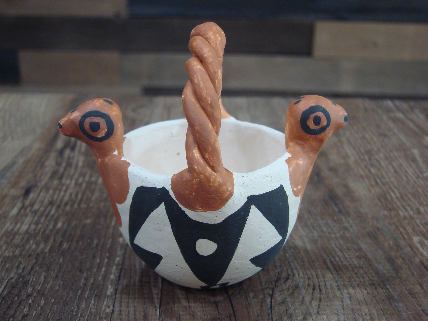 Small Native American Acoma Hand Made Clay Pottery by Leno