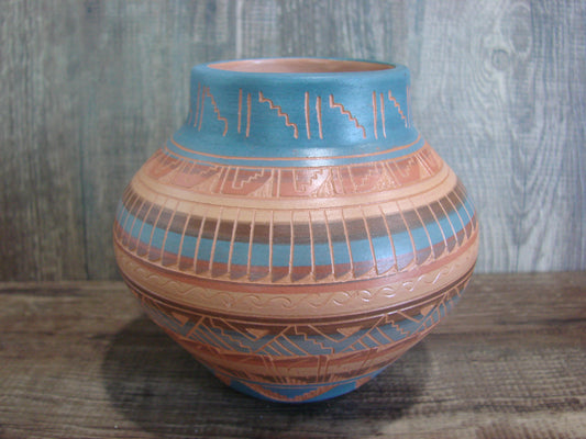 Native American Hand Etched & Hand Painted Pottery - Gilmore