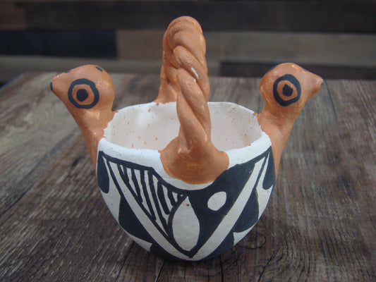 Small Native American Acoma Hand Made Clay Pottery by Leno