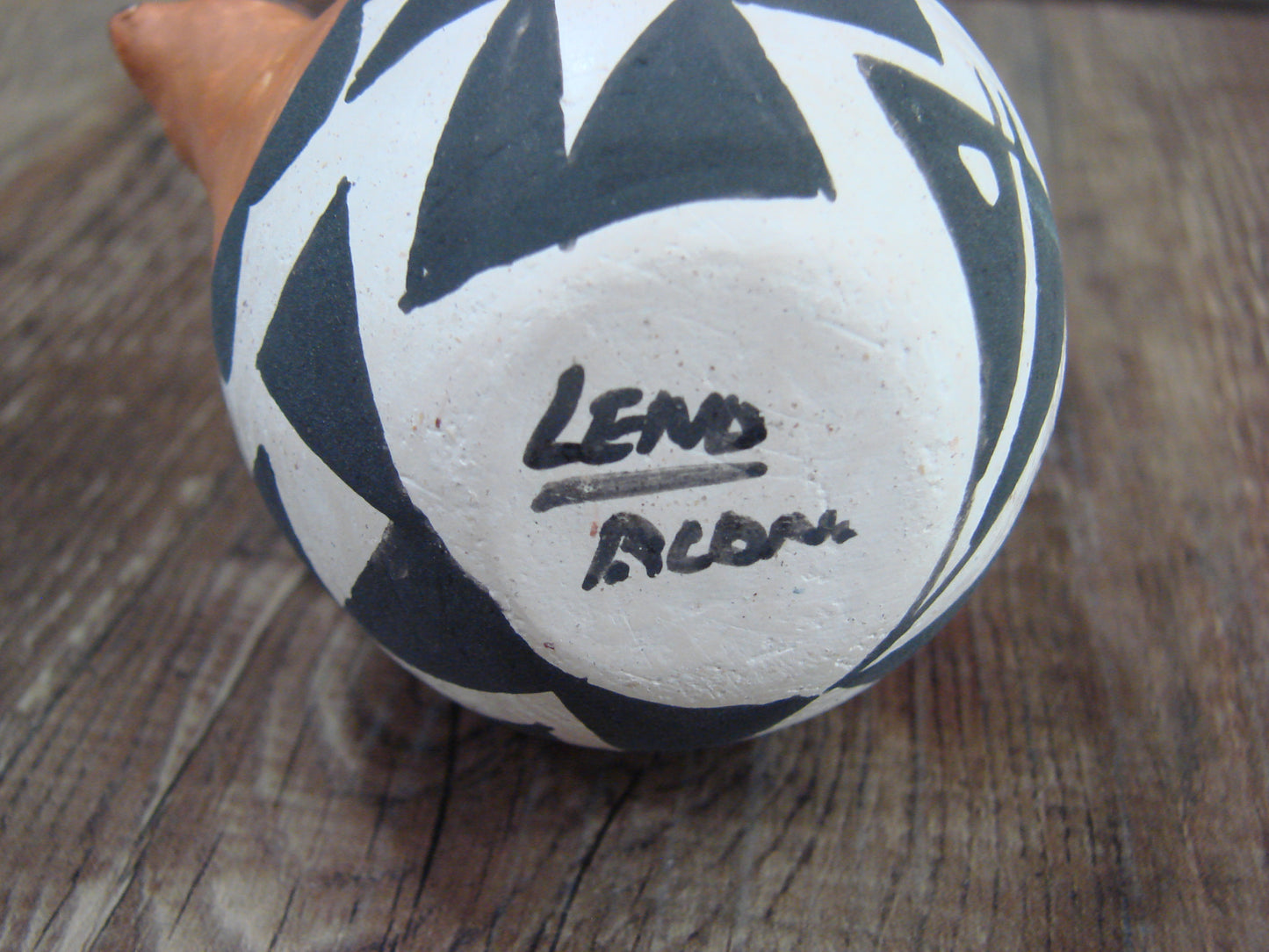 Small Native American Acoma Hand Made Clay Pottery by Leno